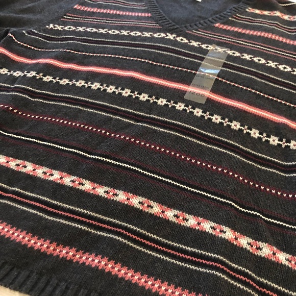 Izod Vintage ‘04 Autumn Retreat Sweater in Charcoal, never worn, size XL (NWOT) - Picture 3 of 7